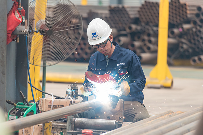 沙河网架焊接车间